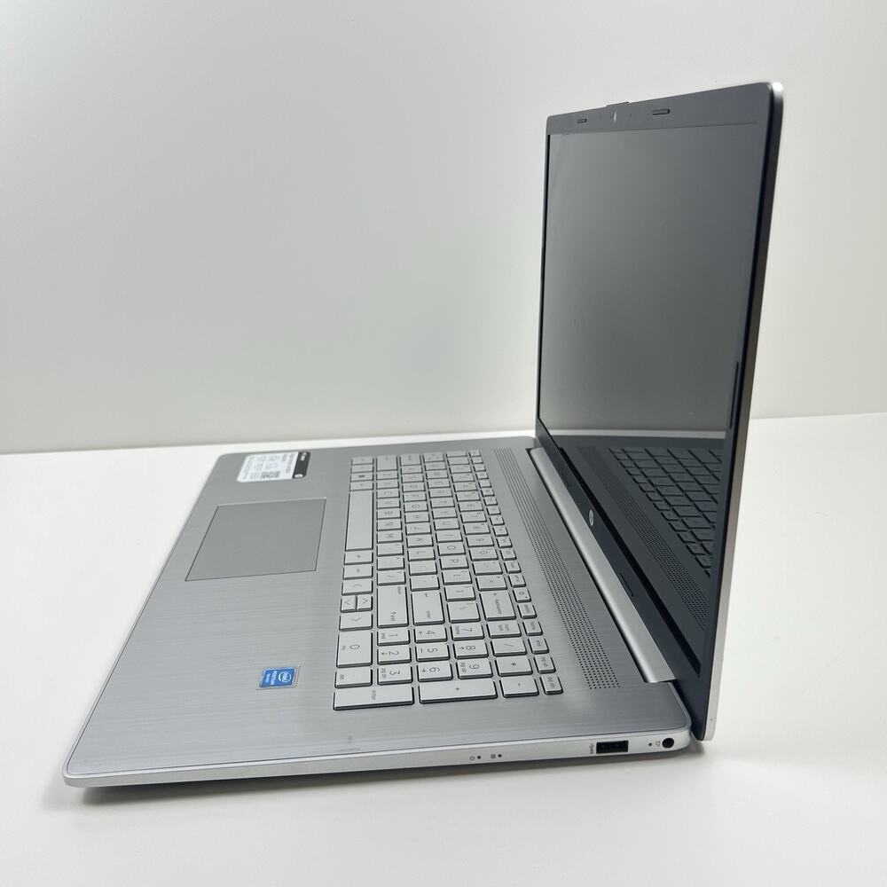 HP 17-cn0030nr 17in Laptop Intel N5030 4gb MEM 256gb SSD Win11 with Charger - Picture 4 of 9